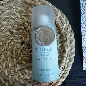 Drybar triple sec 3 in 1 spray